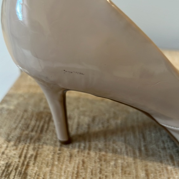 Maurice’s heels - Picture 5 of 8